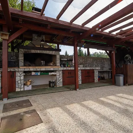 Guest house And Kod Eli